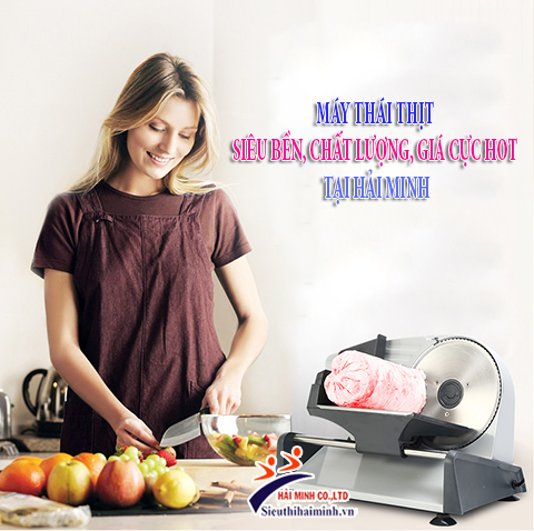 Máy cắt thịt luôn là sản phẩm tin dùng của người đầu bếp
