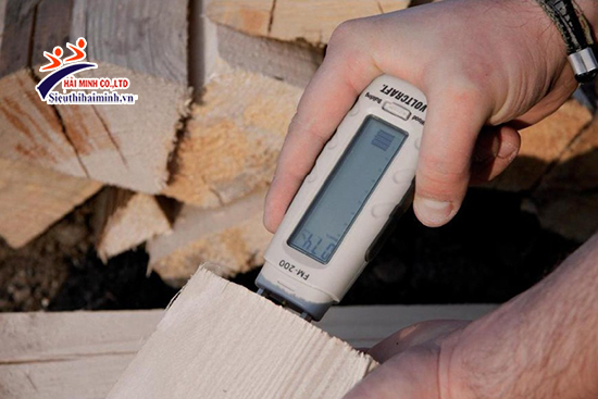 Máy đo độ ẩm giá rẻ kiểu pin dùng trong xây dựng