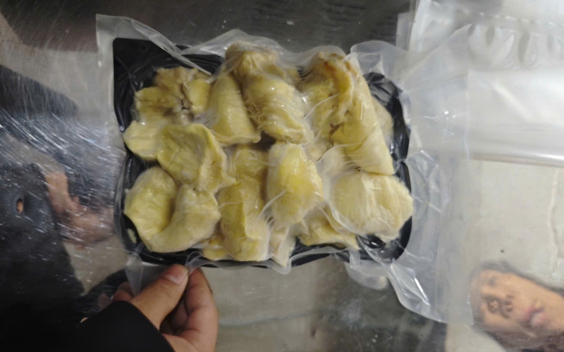 Không cho thực phẩm quá nhiều vào túi