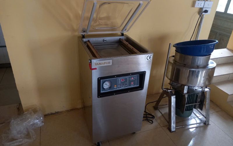 Máy ép chân không 1 buồng là gì