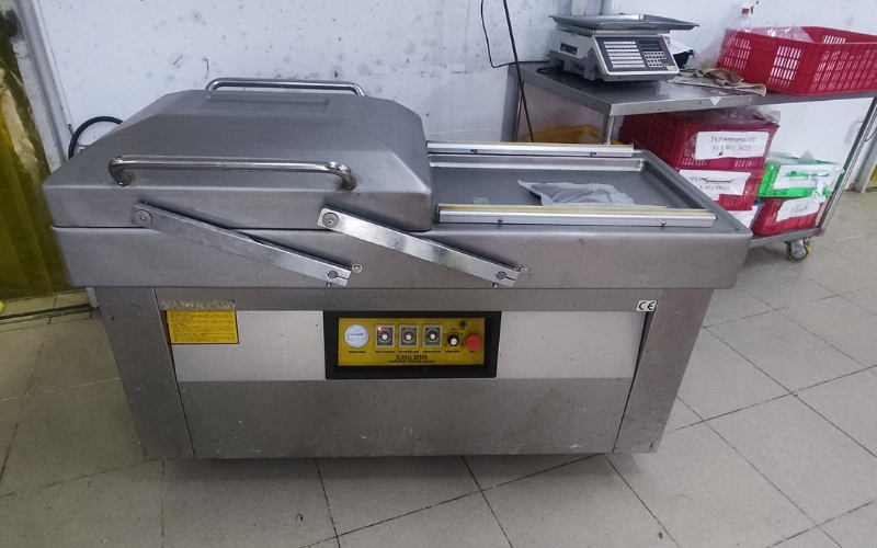 Máy hút chân không 2 buồng là gì?