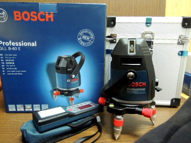 máy cân bằng laser bosch GLL 8-40E