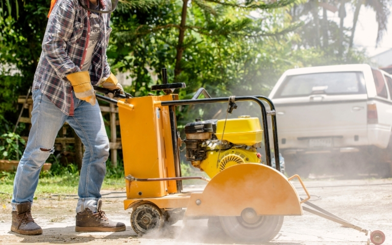 Tip bảo dưỡng máy cắt đường bê tông bền gấp 3 lần