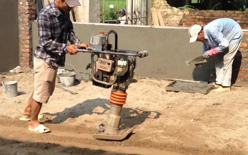 Đặc điểm nổi bật của máy đầm cóc cho nền đất yếu