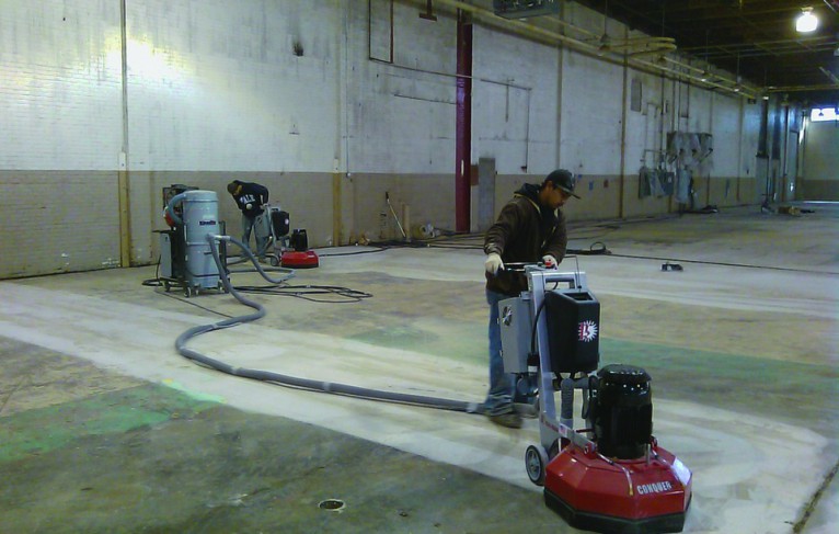 Hướng dẫn mài sàn bê tông cho nhà để xe của bạn.